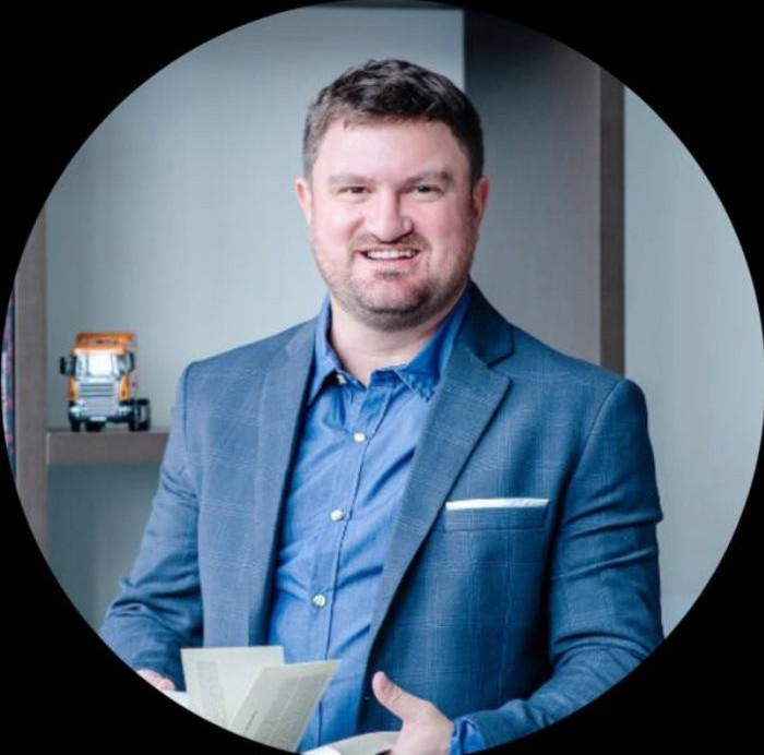 Colunista Junior Cavalca